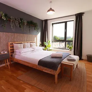 Spacious Private Flat In Centre Apartment Sheffield